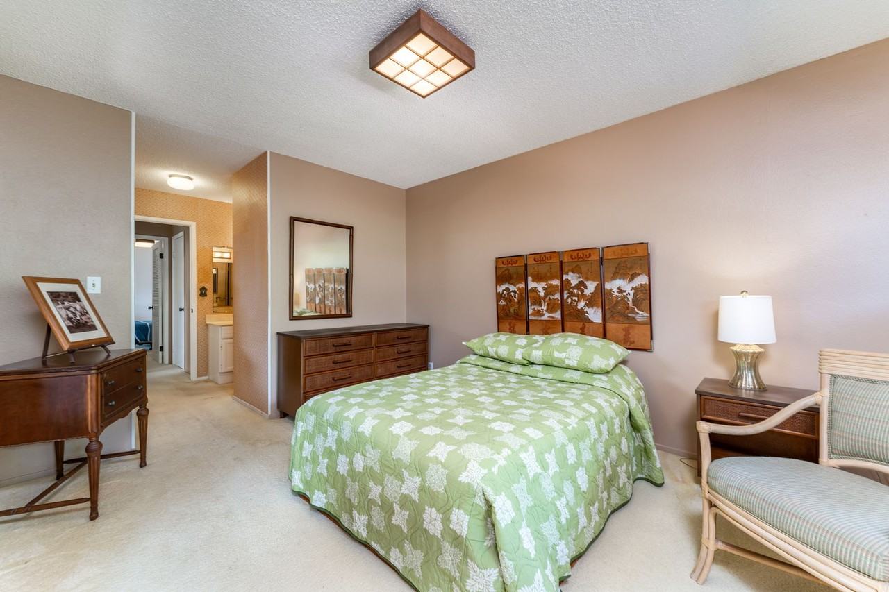 569 Keolu Dr Apt A - Photo 7 of 15