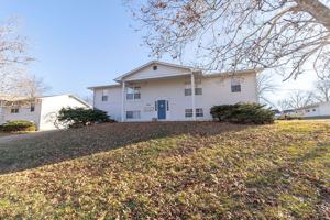 featured image of 2908 Leeway Dr #C