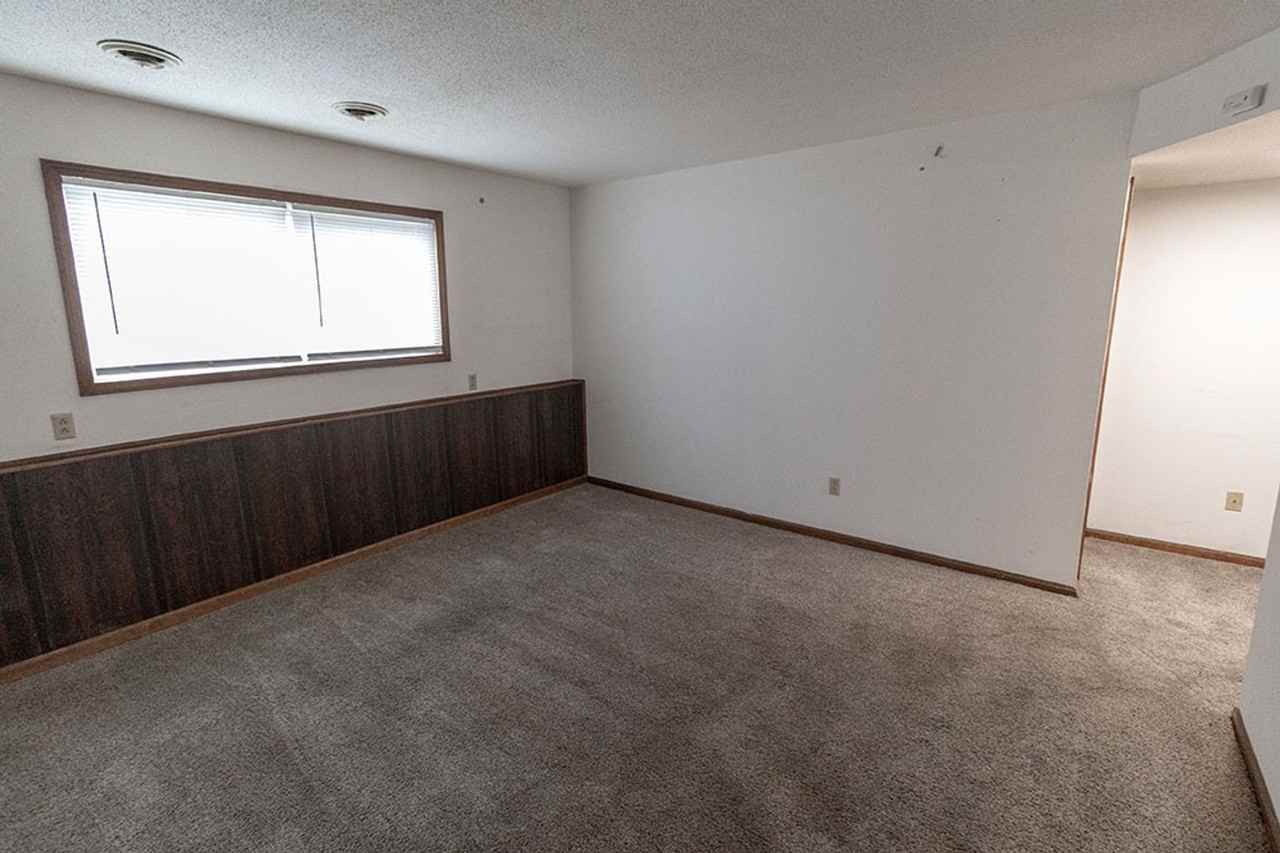 2908 Leeway Dr #C - Photo 2 of 23