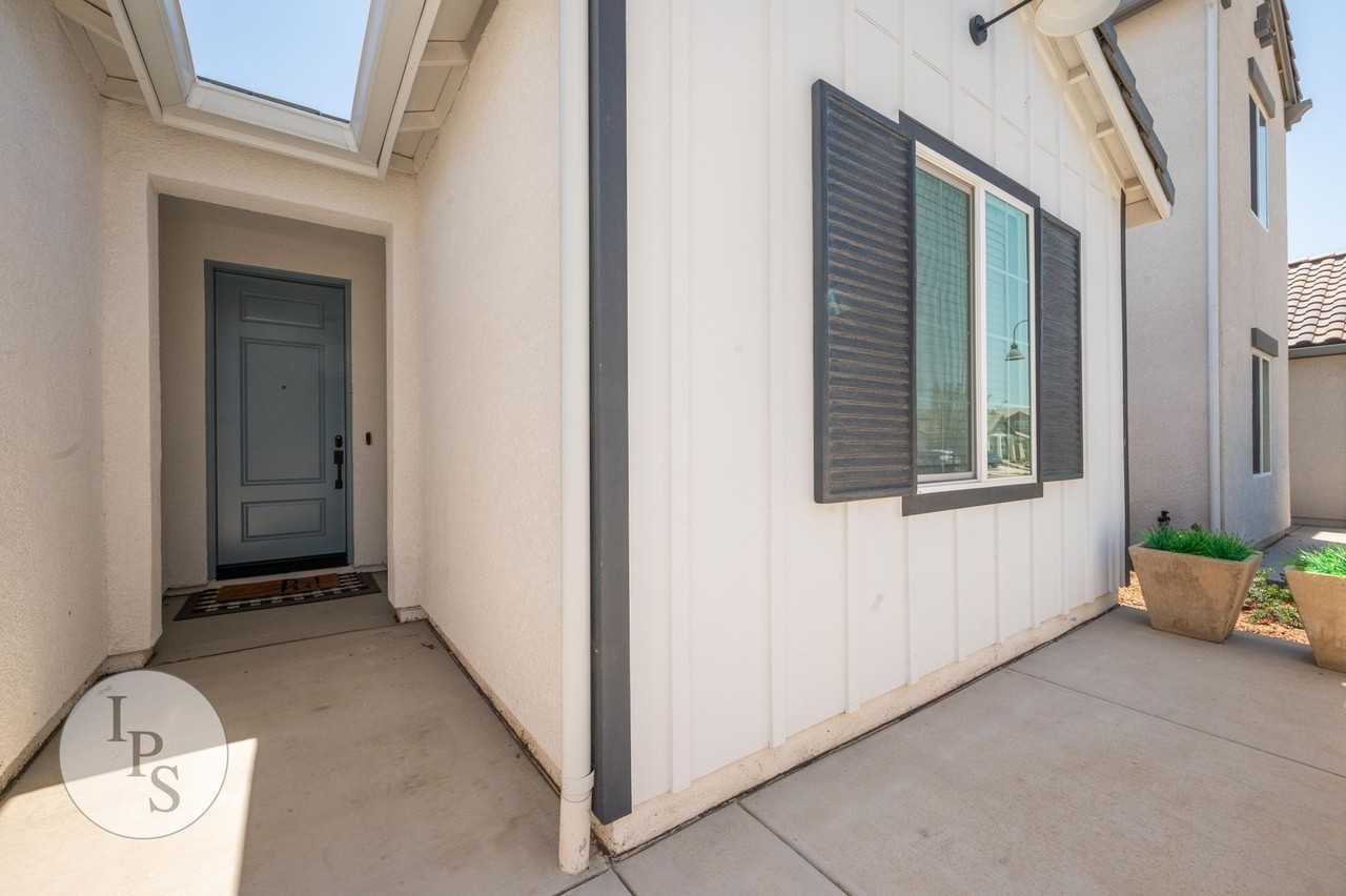 630 Stone Crest Ave - Photo 3 of 25