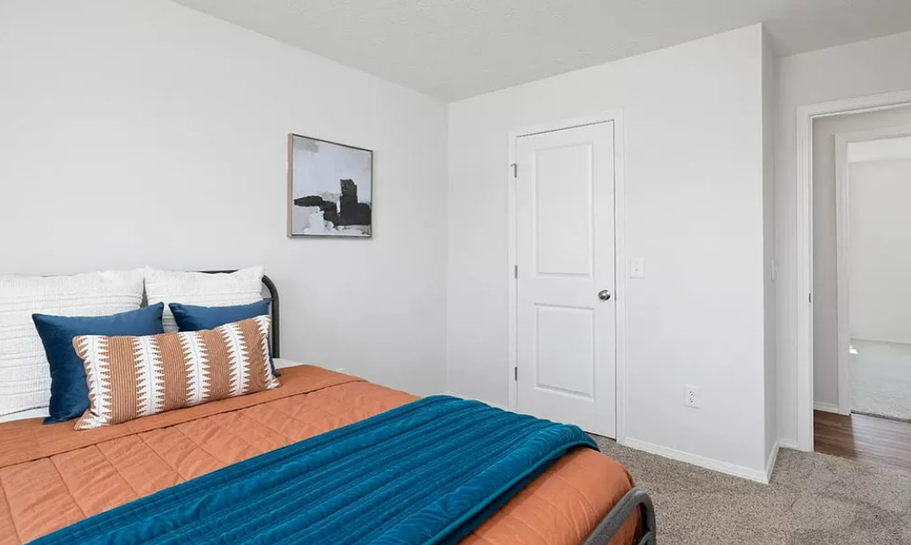 1208 Aundria Ave - Photo 3 of 20