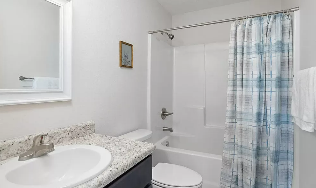 1208 Aundria Ave - Photo 6 of 20