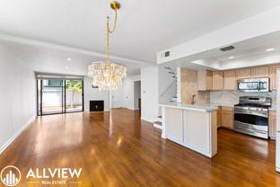 925 14th St - Photo 1 of 1