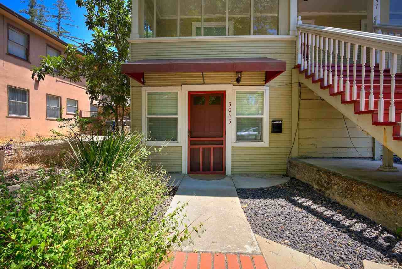 3045 Franklin Blvd - Photo 2 of 19