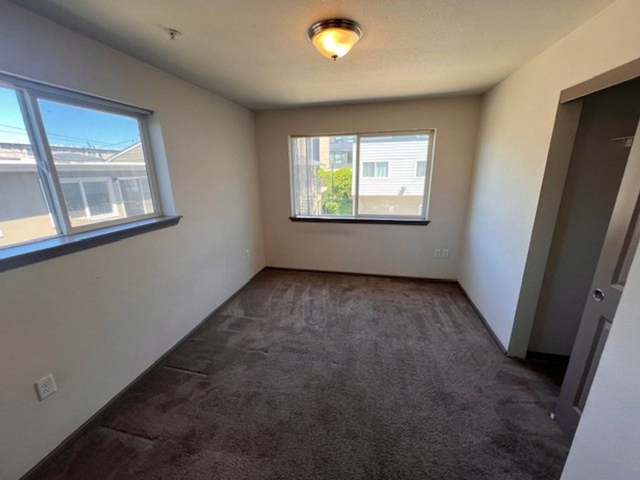 Trinit - Photo 7 of 25