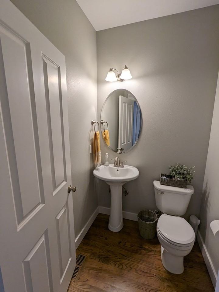 7758 Mckinley Loop Ne - Photo 7 of 32
