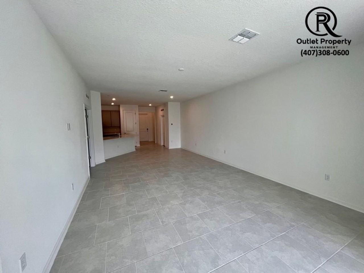 692 Reggie Road - Photo 3 of 19