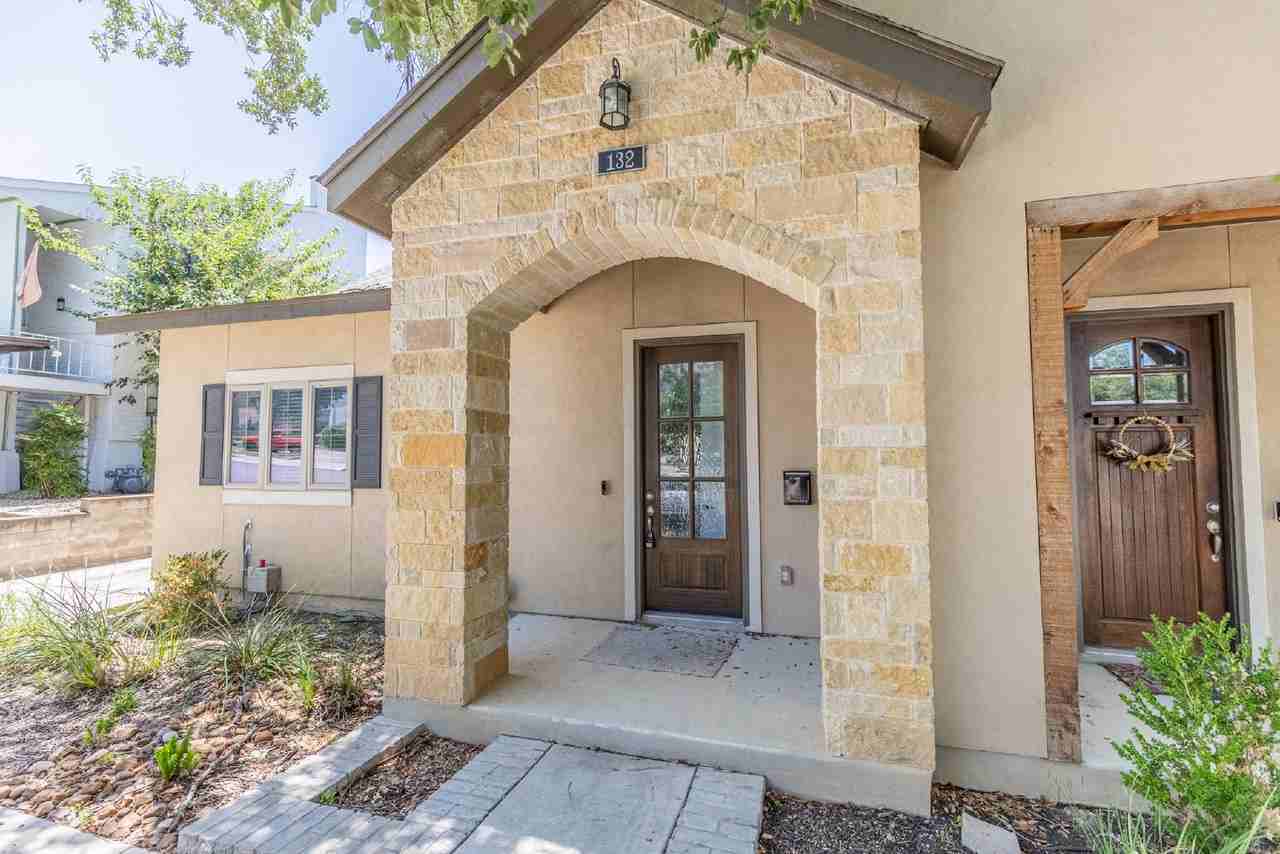 132 Elizabeth Rd - Photo 3 of 47