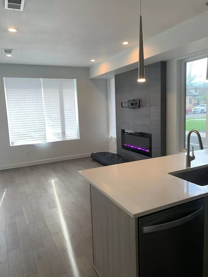 1330 N Perry St - Photo 7 of 20