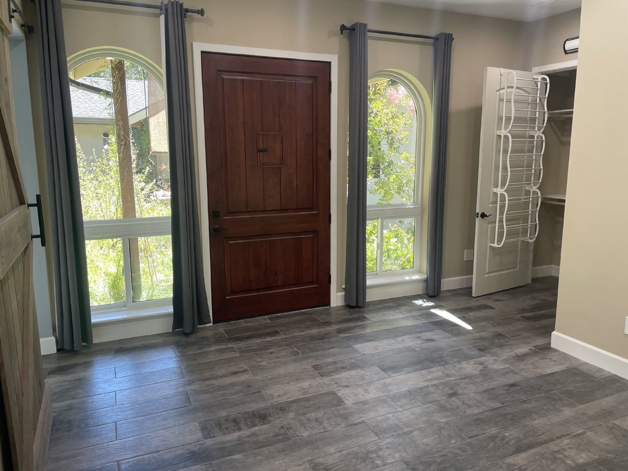 1230 Monticello Rd - Photo 3 of 34