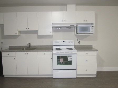 17246 4 Ave - Photo 2 of 3