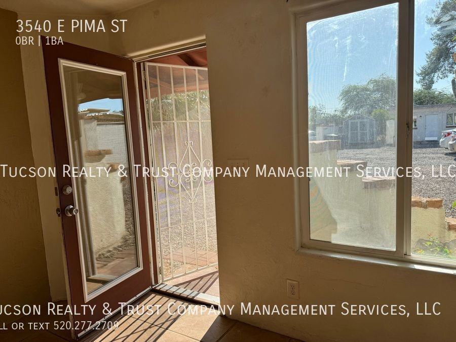 3540 E Pima St - Photo 4 of 14