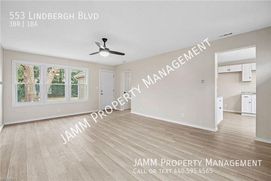553 Lindberg Blvd - Photo 3 of 21