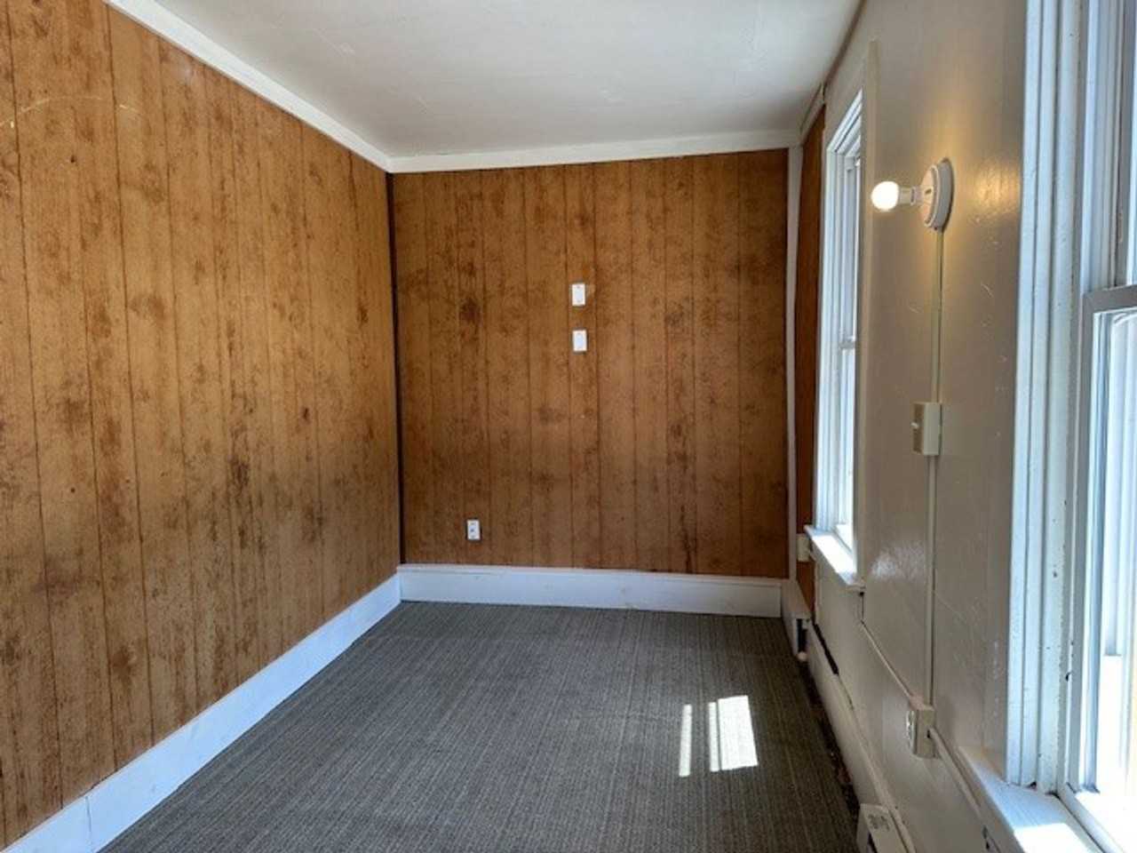 22 Front St #3 - Photo 2 of 10