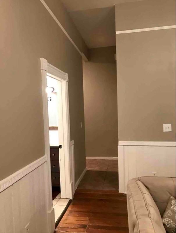 322 W Hall St #A - Photo 4 of 10