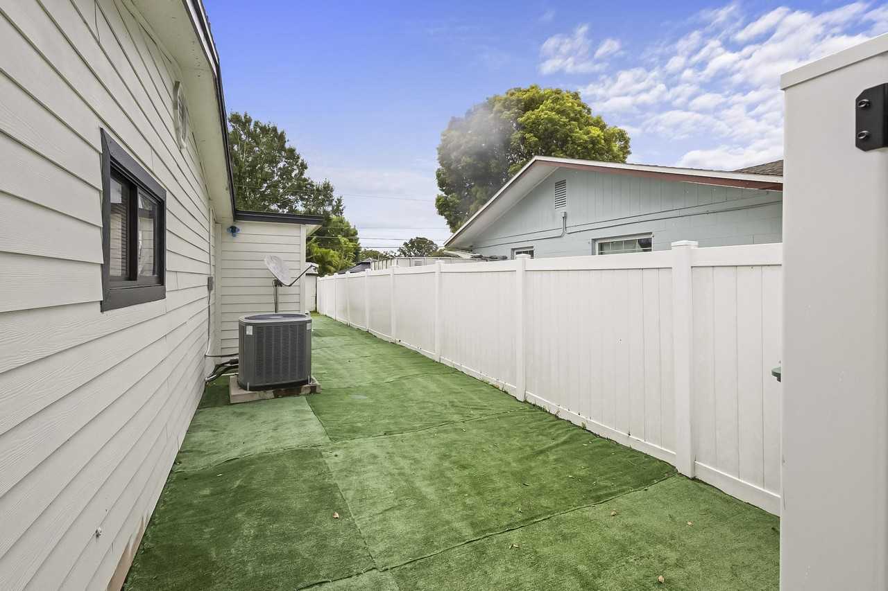 Cosmos Dr - Photo 3 of 10