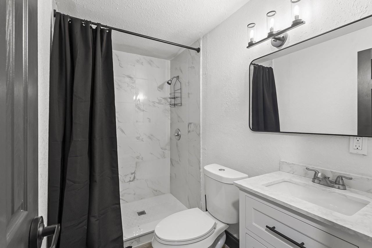 Cosmos Dr - Photo 4 of 10