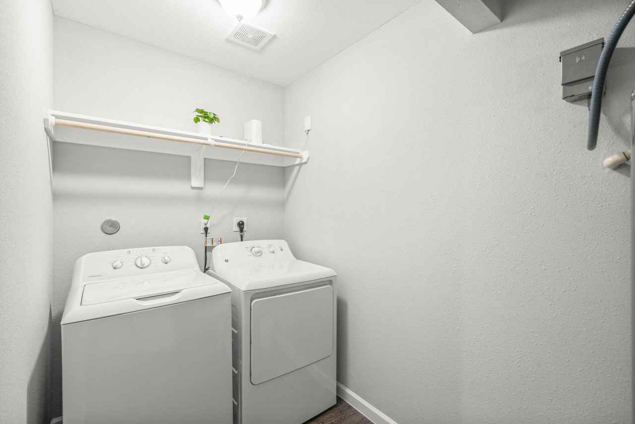 Homestead Rd - Photo 6 of 12