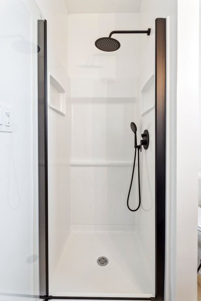 N Robertson St - Photo 6 of 11