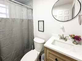 featured image of Forest Hills Dr