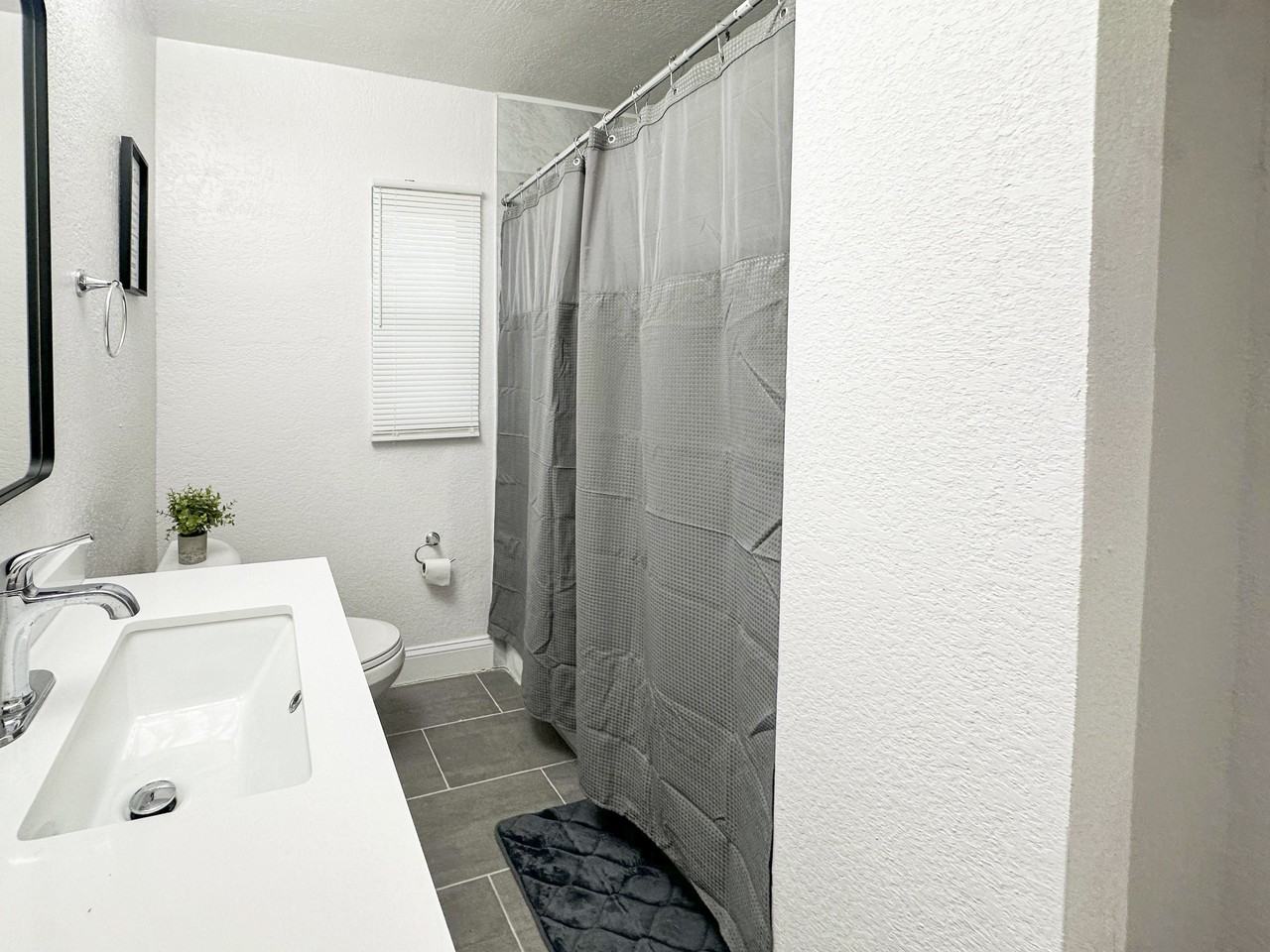 Forest Hills Dr - Photo 6 of 16