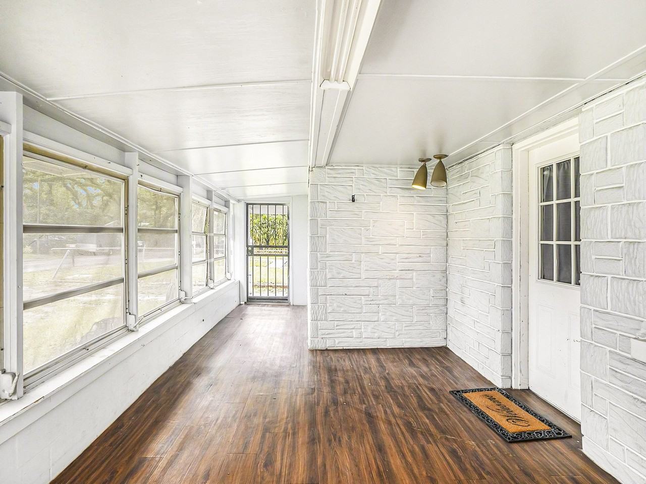 N 18th St - Photo 6 of 8