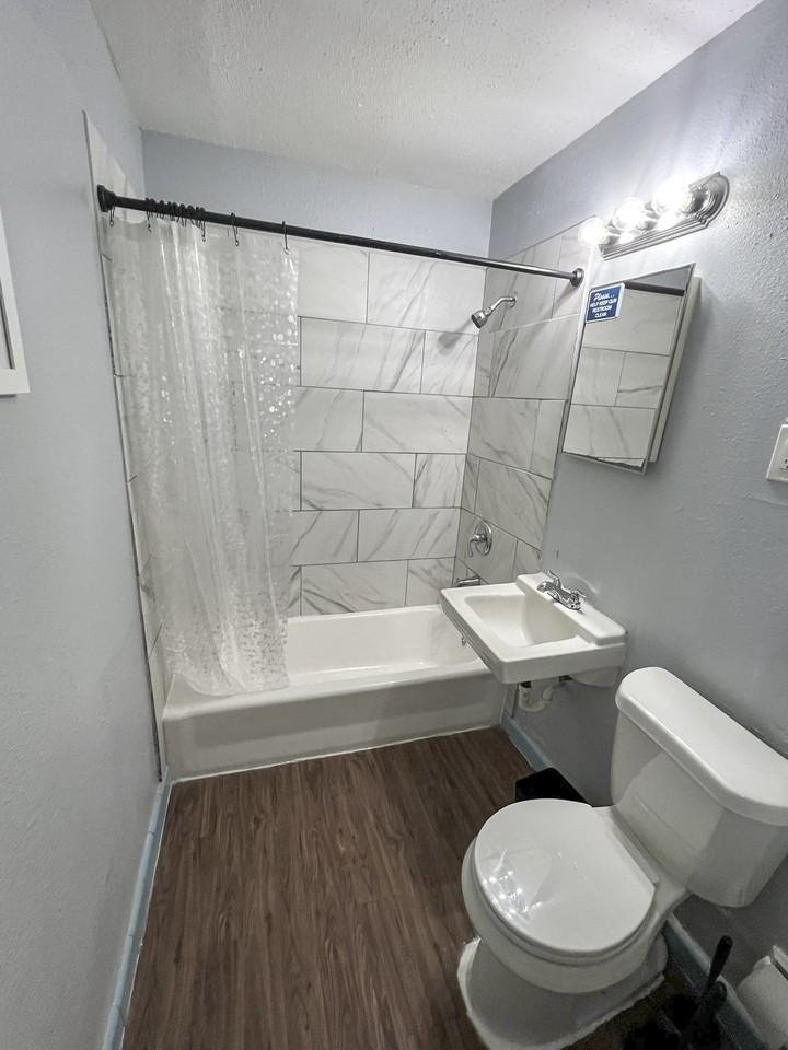 Bank Dr - Photo 2 of 20