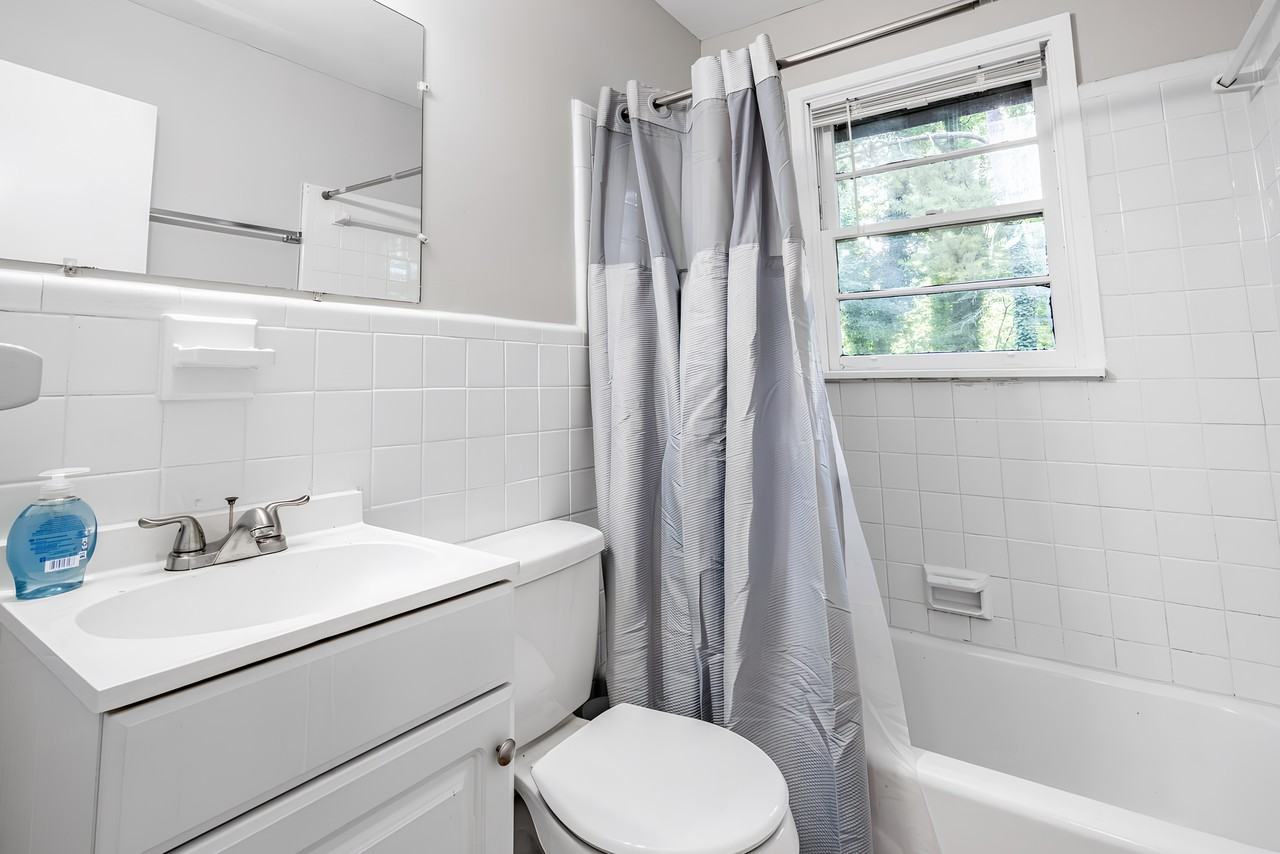 Latona Dr Sw - Photo 6 of 15