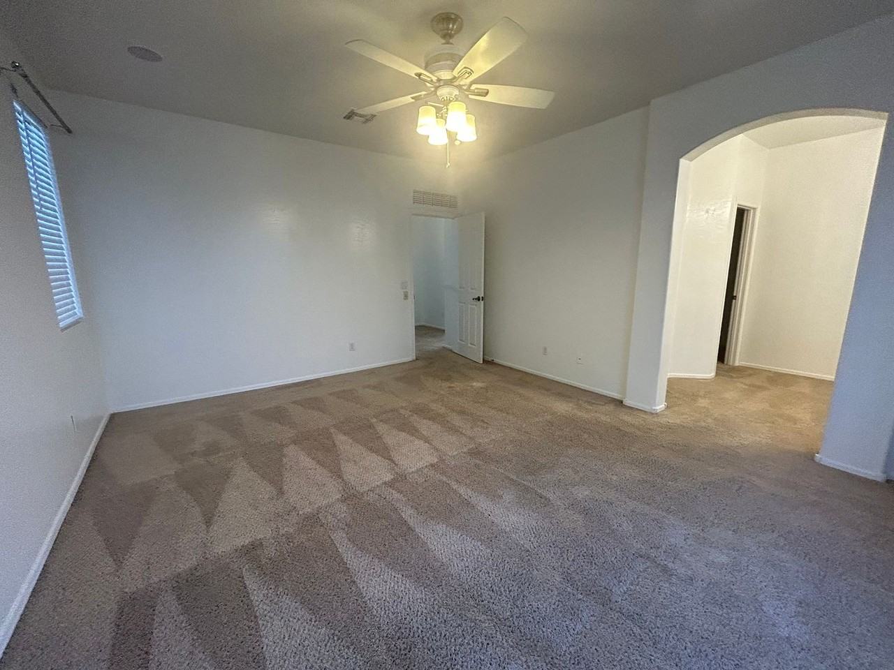 3664 E Sebastian Ln - Photo 7 of 17