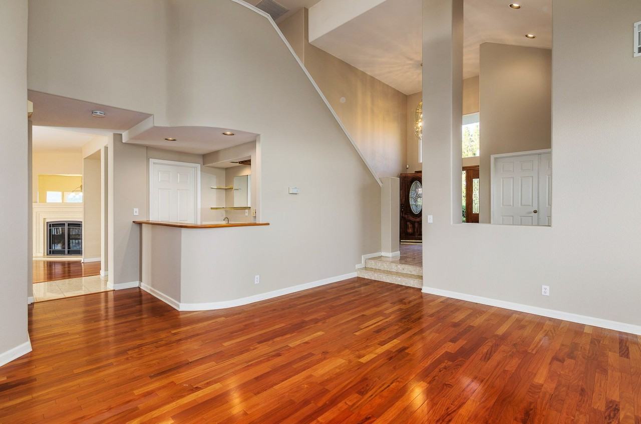 137 Camino Del Sol - Photo 5 of 50