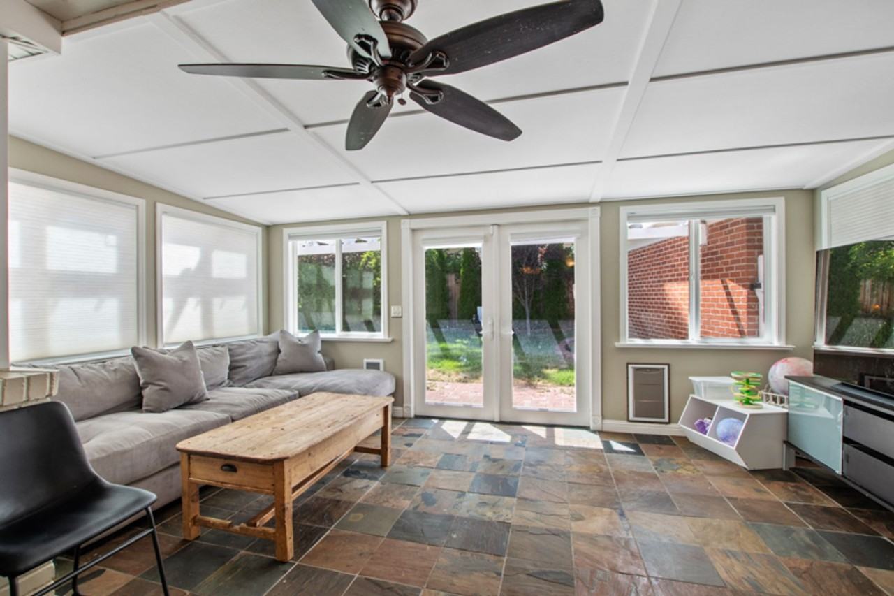 1395 Nixon Ave - Photo 5 of 13