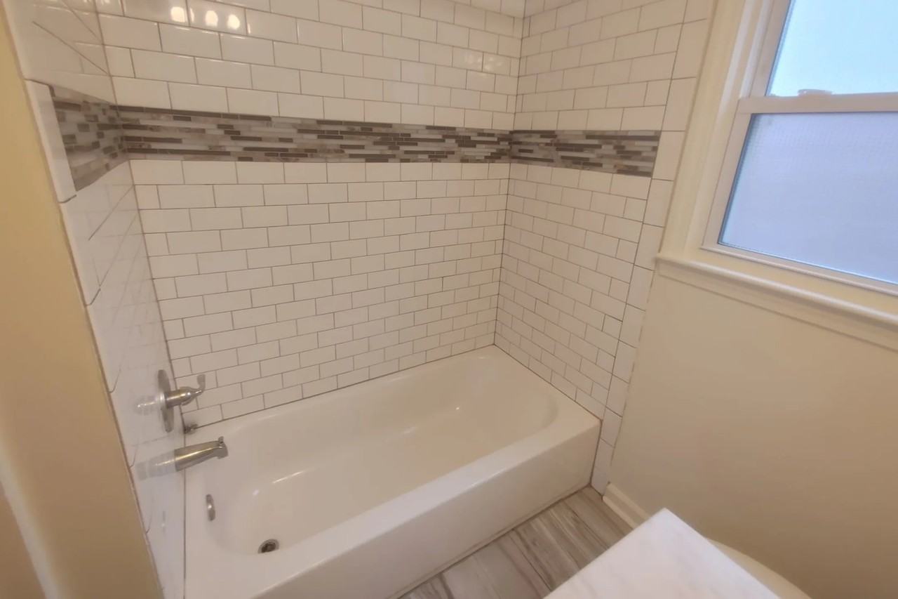 3008 Talisman Rd - Photo 3 of 10