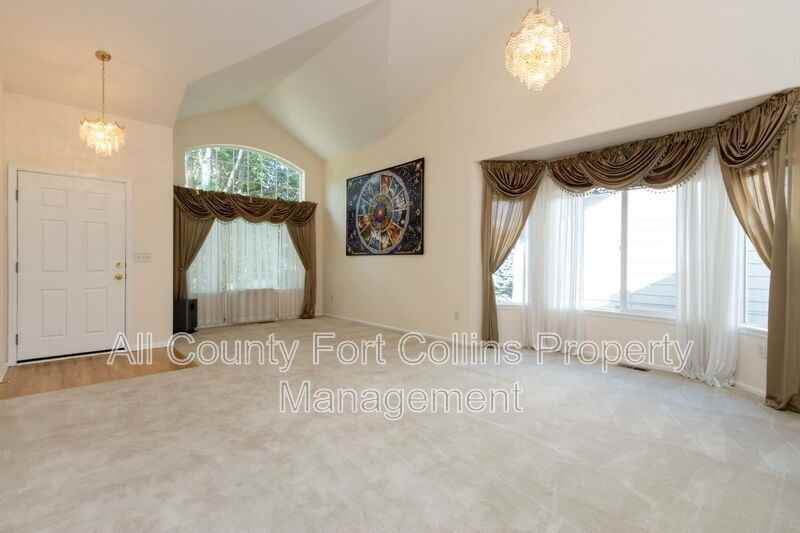 1315 Nassau Way - Photo 3 of 30