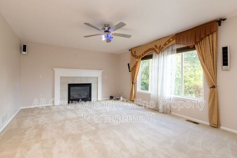 1315 Nassau Way - Photo 6 of 30