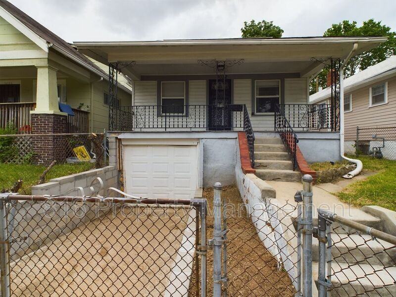 3032 Elmwood Ave - Photo 2 of 29