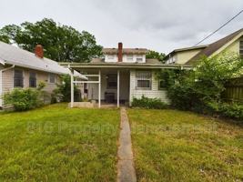featured image of 3032 Elmwood Ave