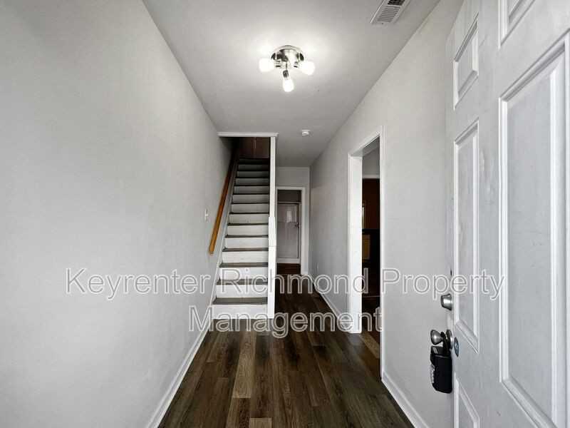 9 E 19th St - Photo 2 of 24