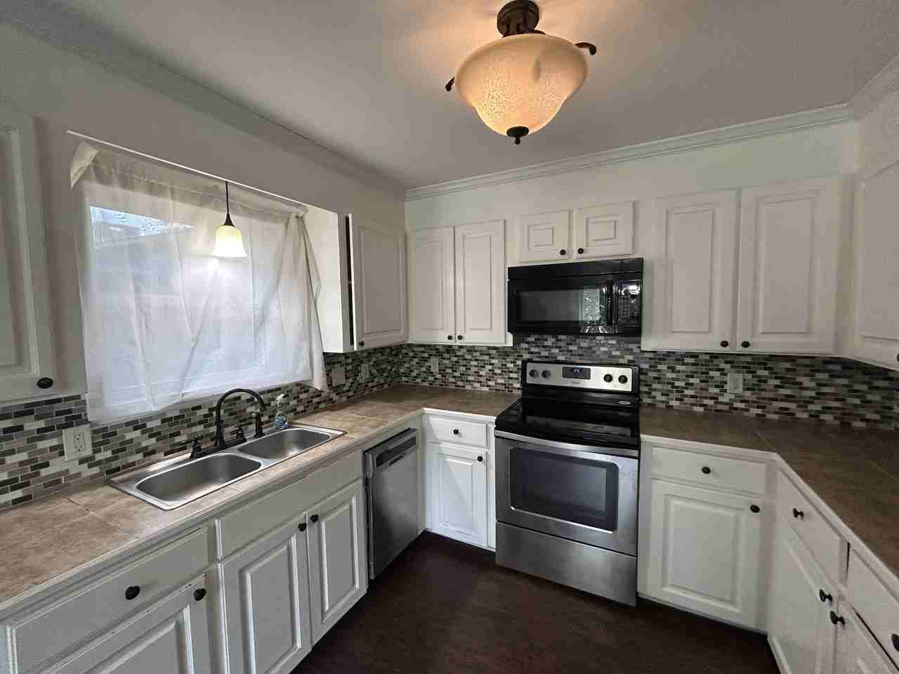 417 Lemoyne Ave - Photo 6 of 22