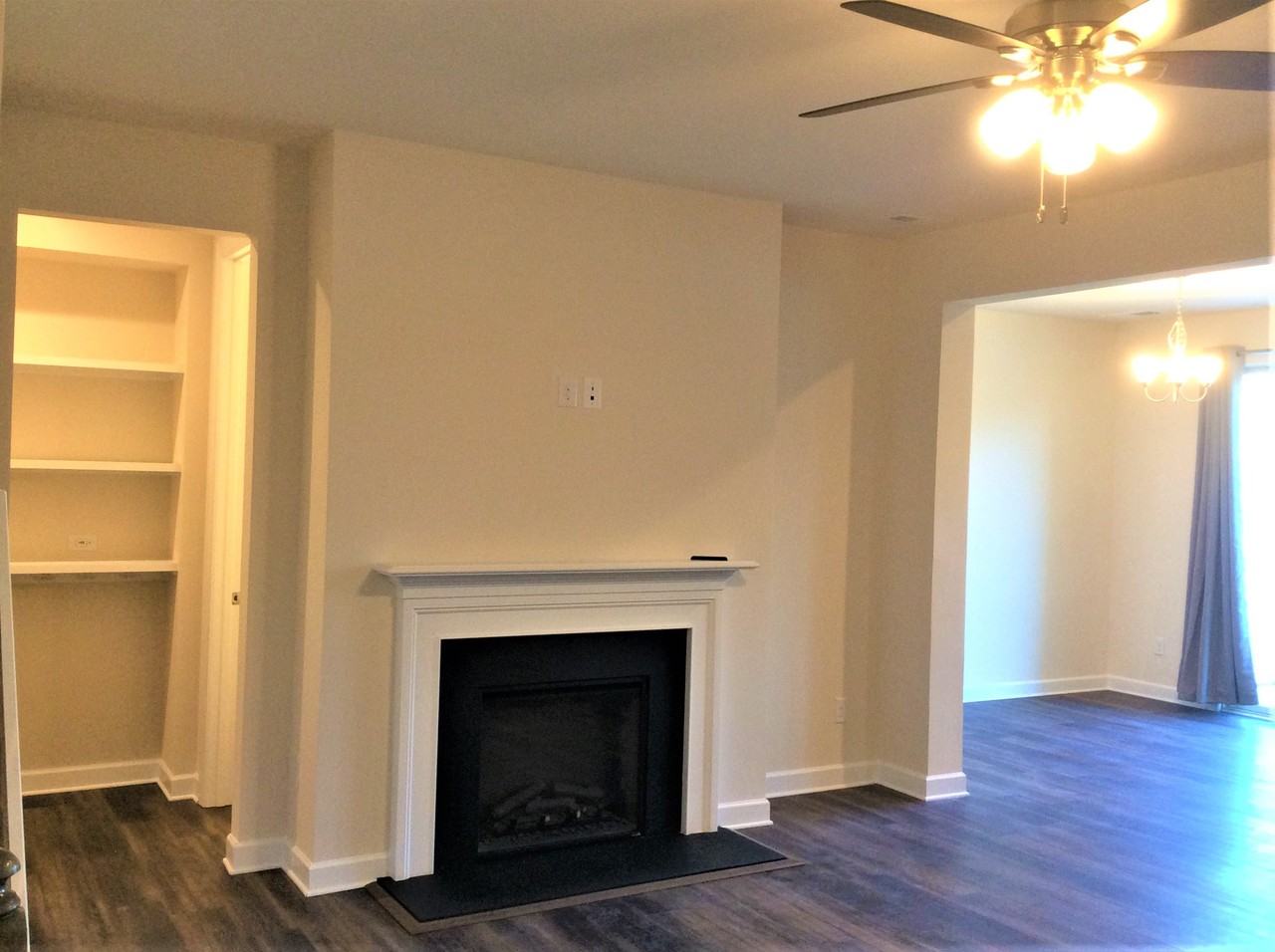 9223 Glenburn Ln - Photo 3 of 26