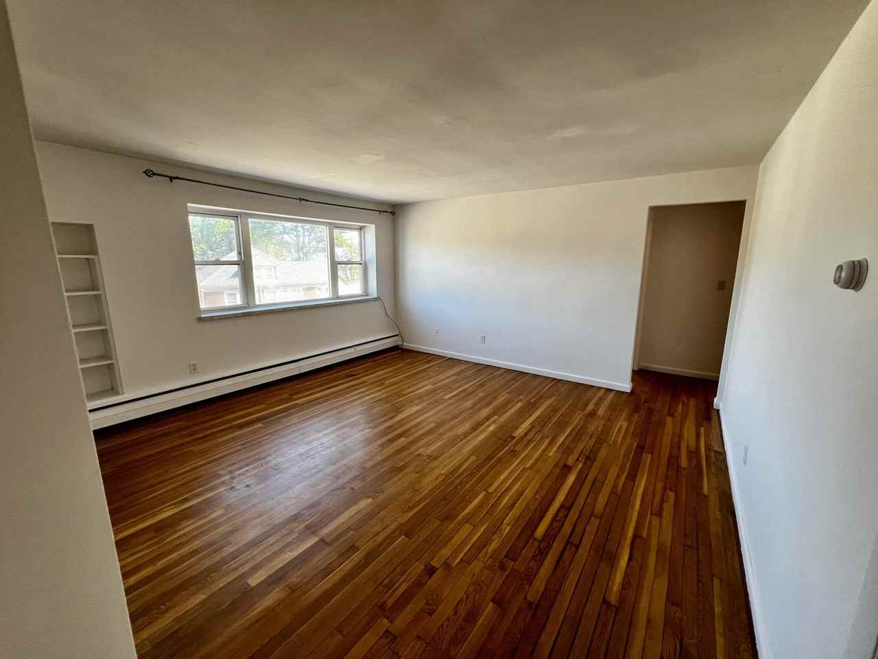 671 River St #2R - Photo 3 of 9