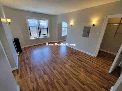 1727 W Estes Ave #204 - Photo 4 of 10