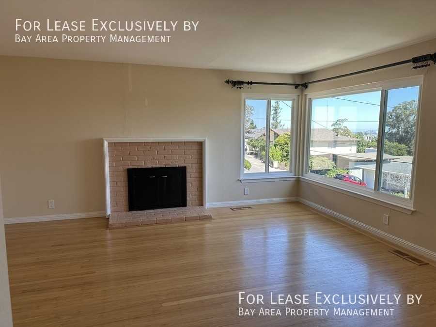 1356 Paloma Ave - Photo 2 of 17