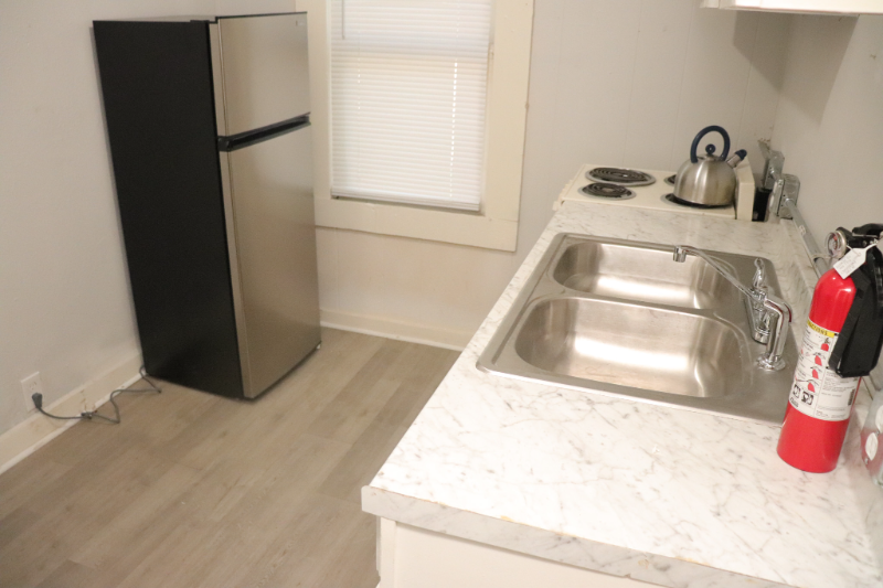 2026 1/2 N Ross Ave - Photo 3 of 11