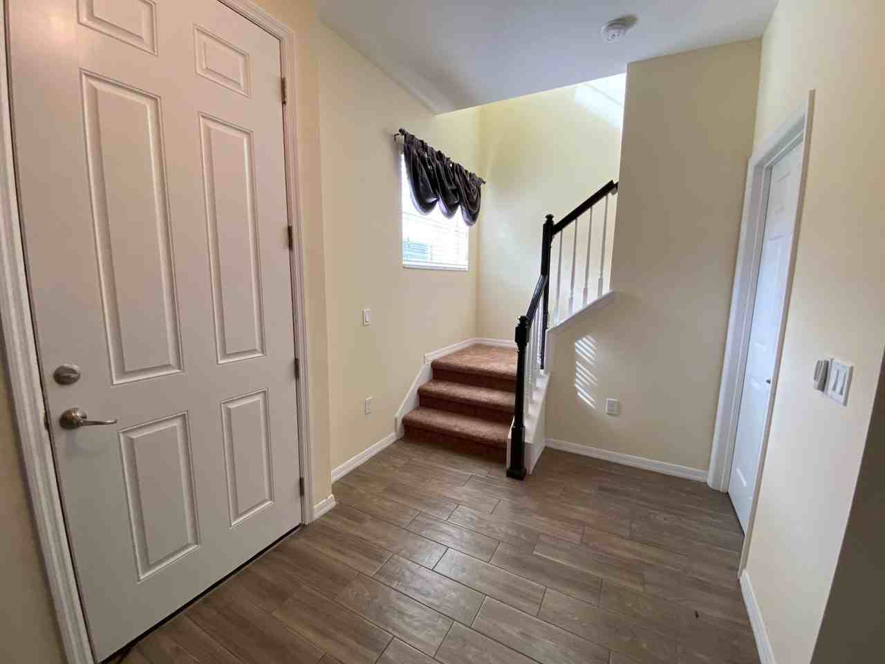 13643 Eridanus Dr - Photo 3 of 21