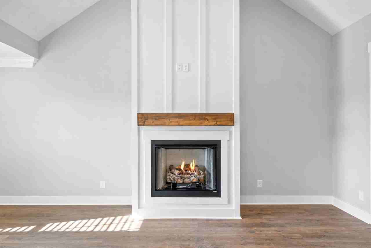 1065 Veridian Dr - Photo 6 of 43