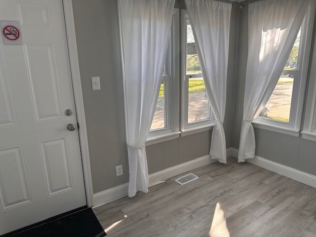 406 W Wilson St #NA - Photo 3 of 12