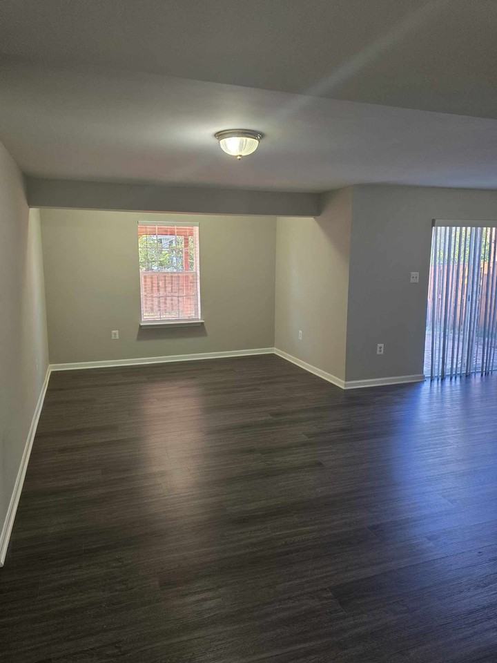 6814 Innesfree Way #BS - Photo 2 of 10