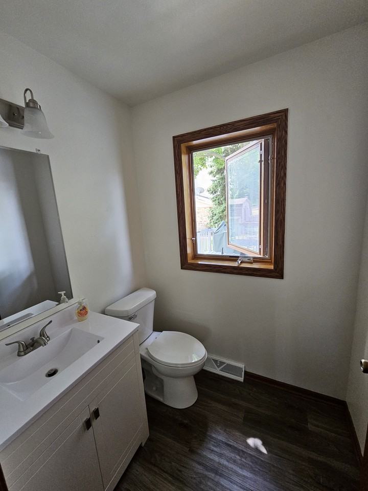 315 Willow Grove Dr #NA - Photo 2 of 12