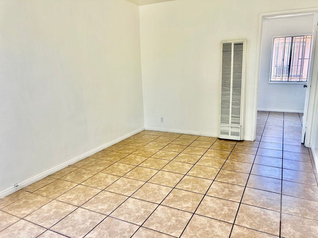 6006 E Washington Blvd - Photo 2 of 9