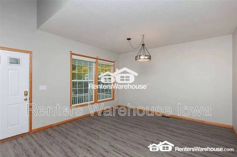 7732 Beechtree Ln - Photo 2 of 29